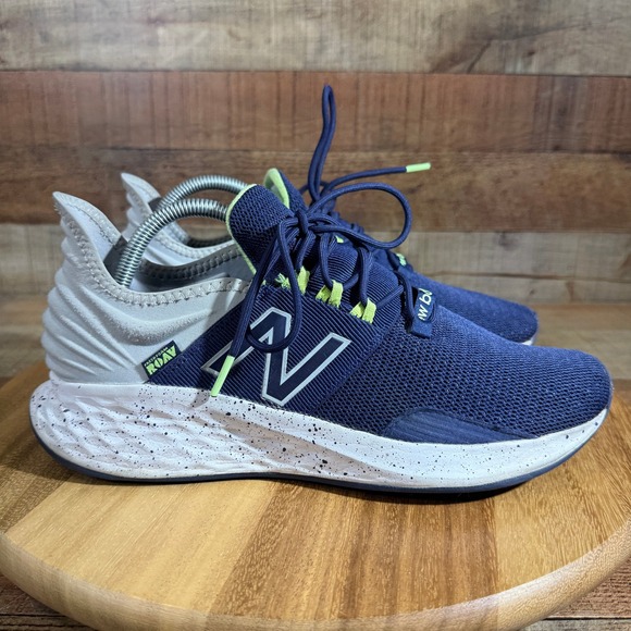 New Balance Fresh Foam Roav Women 11 Navy Blue Running Shoes WROAVNB Sneakers - Picture 3 of 9